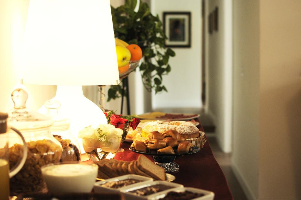 B&B Isola D'Arno Firenze Bagian luar foto